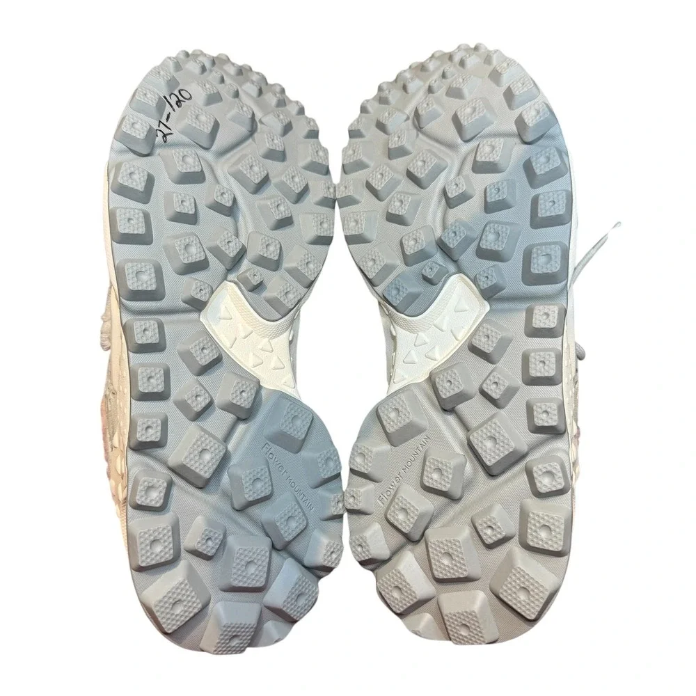 Flower Mountain Shoes‎ Womens Size 7.5 White Pink Sherpa Suede Trail FM36-3-035